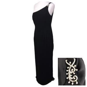 Scott McClintock Black One Shoulder Embellished Gown 14 EUC